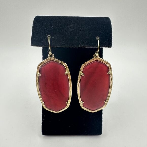 Retired RARE Kendra Scott "Pink Agate" Danielle dangle earrings in gold tone! - Picture 6 of 11